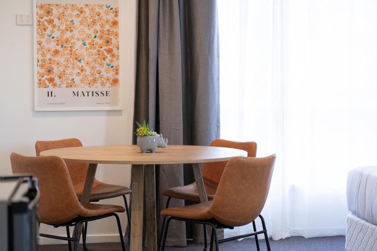 Gosford Palms Motor Inn Εξωτερικό φωτογραφία